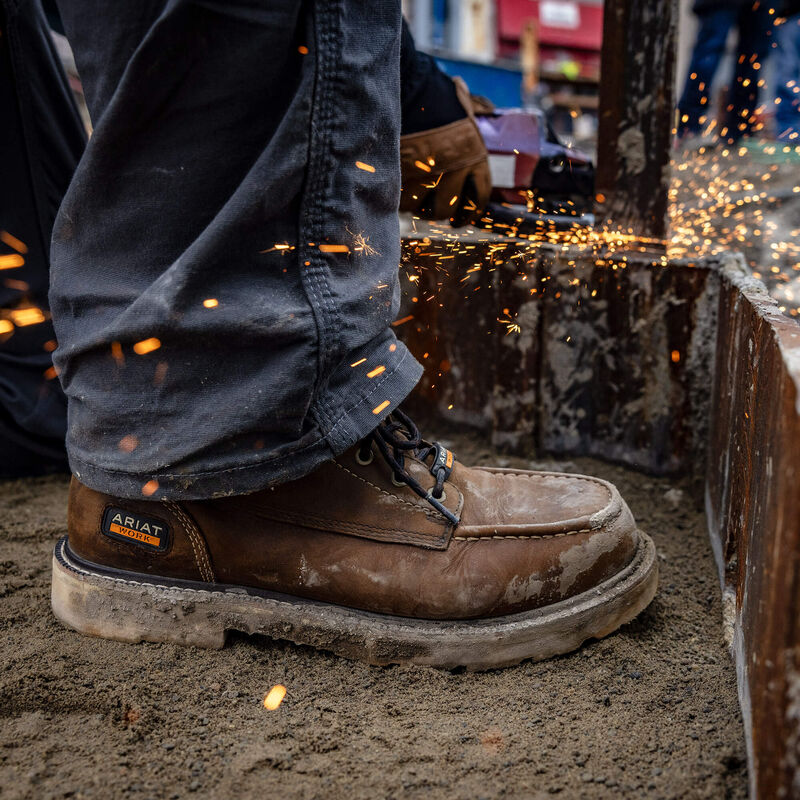 Ariat Rebar Lift H2O Distressed Brown