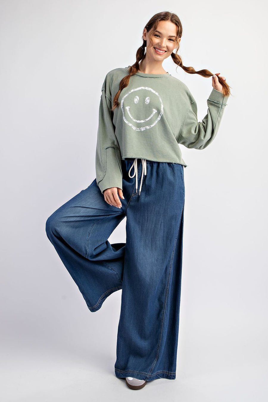 Smiley Print Mineral Washed Sweatshirt