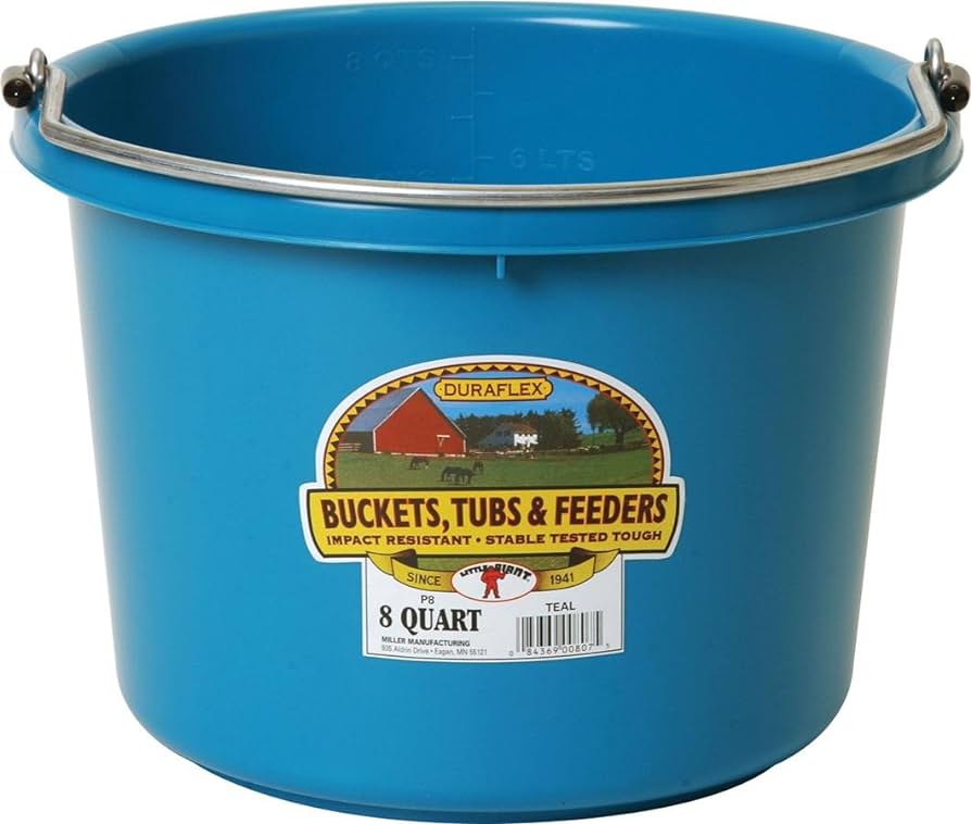 Miller Mfg 8qt Plastic Bucket