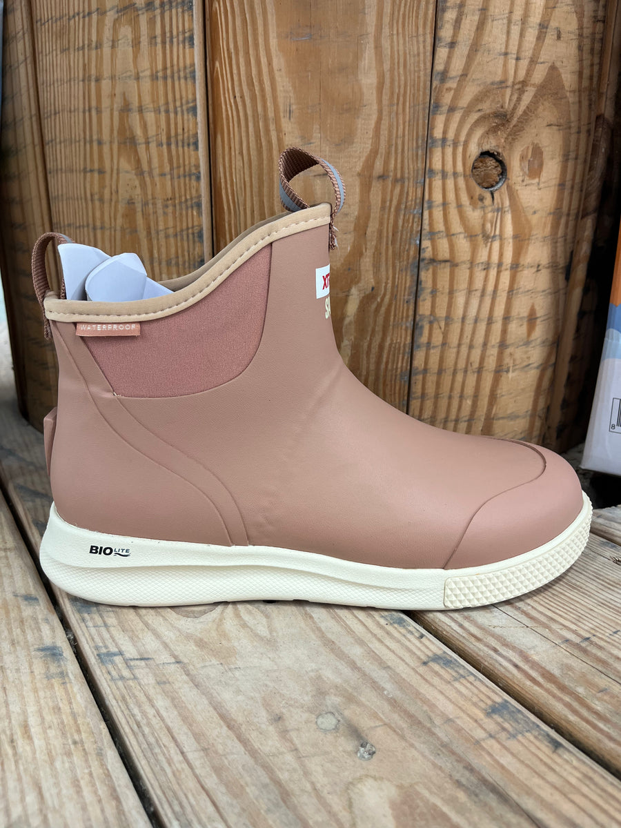 Xtratuf Women's Deck Boot Sport Cork – McGregor General Store