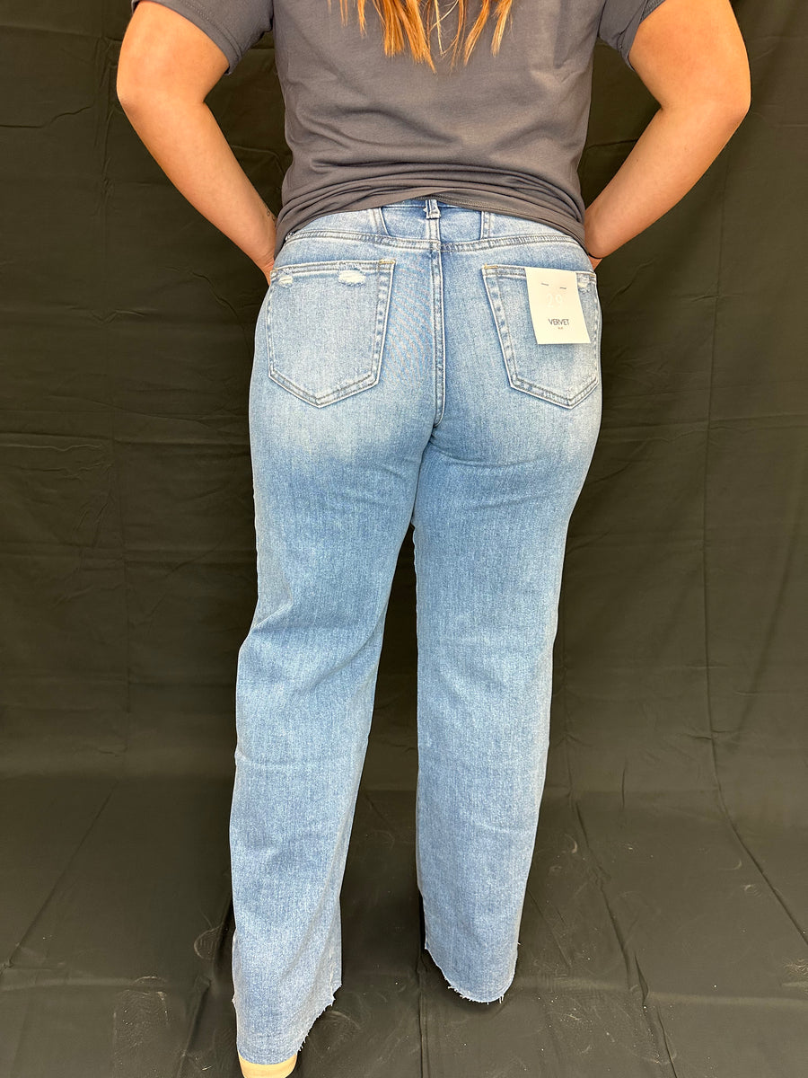 Vervet Kallyn Mid-Rise Wide Leg Jean