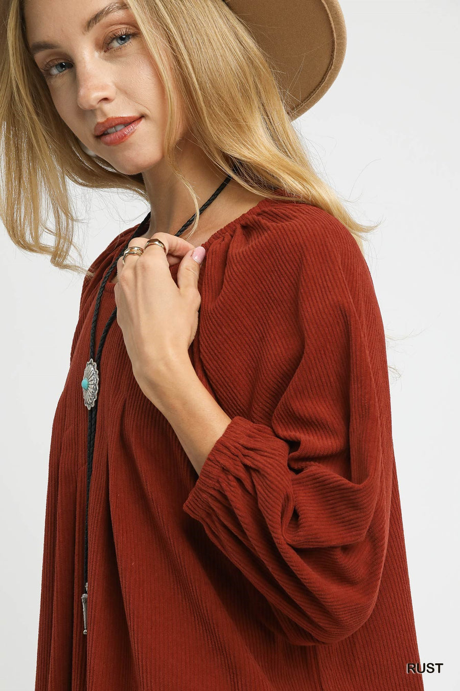 Umgee Calley Rusy Cord. Blouse