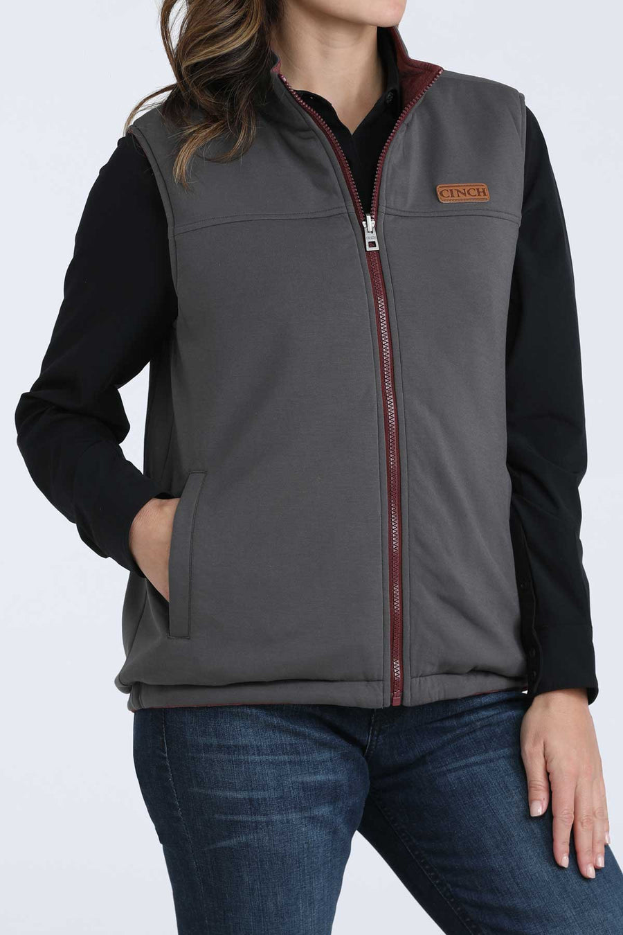 Cinch Women's Reversible Vest Burgundy