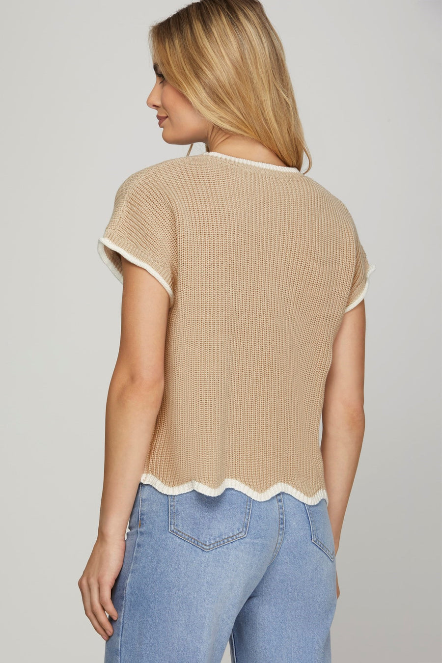 Clover Drop Shoulder S/S Scallop Hem Sweater Top