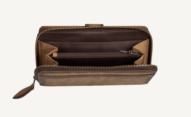 STS Basic Bliss Chelsea Baroness Wallet